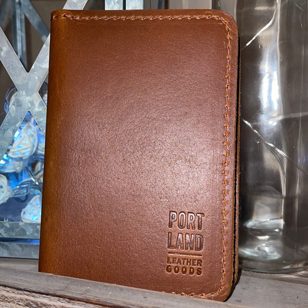 Portland Leather Goods Passport and card holder